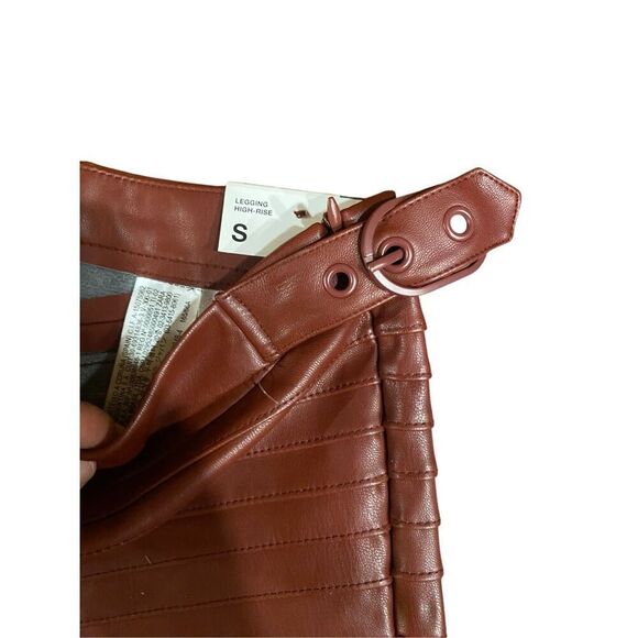 Zara High-rise Faux Leather Leggings in Burgundy Size Small NWT - Picture 6 of 9